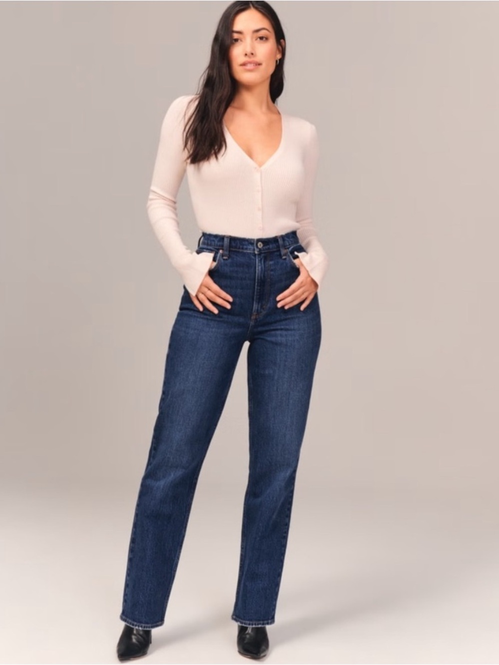 Abercrombie Curve Love Ultra High Rise 90s Straight Jean Sz 29 Regular